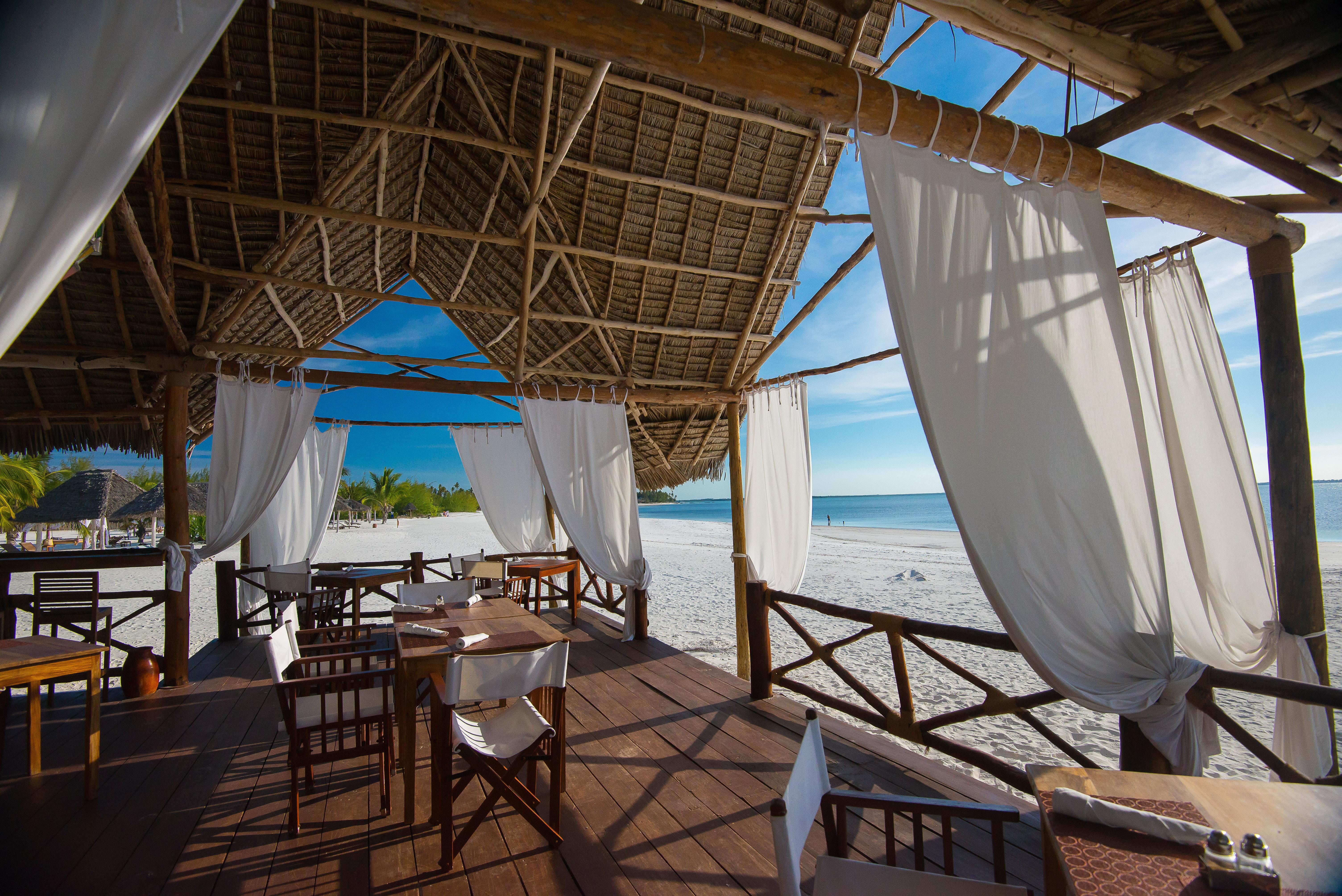Konokono Beach Resort And Isaraya Luxury Overwater Villas Michamvi Kae Exterior photo