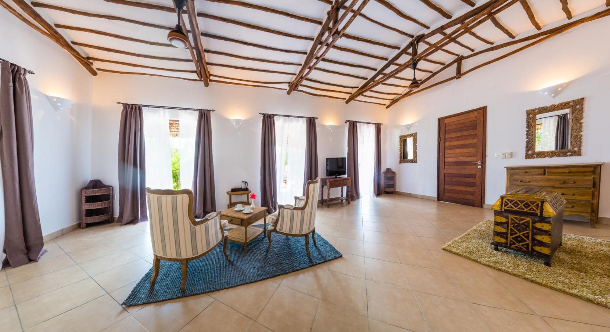 Konokono Beach Resort And Isaraya Luxury Overwater Villas Michamvi Kae Room photo